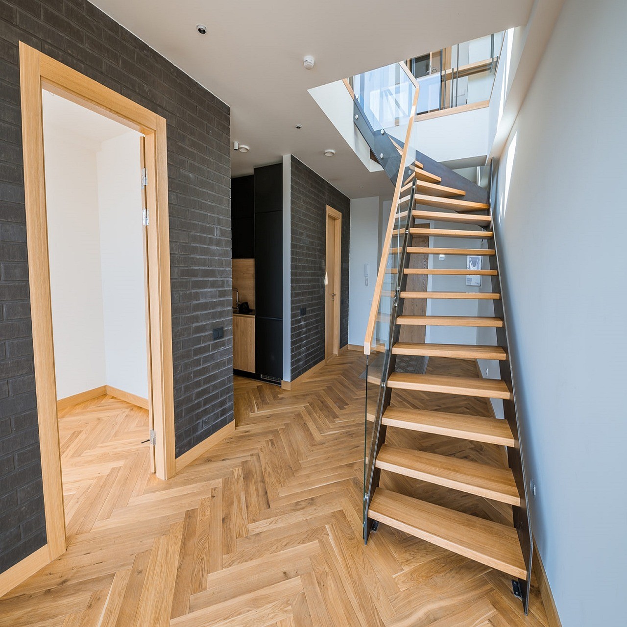 hardwood flooring lifespan in Bellevue, WA from Carpet To Go